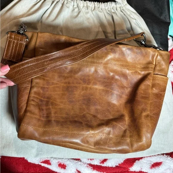 Rough & Tumble - Picture 2 of 5